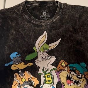 Looney tunes Bugs, Taz, and Daffy Duck graphic tee